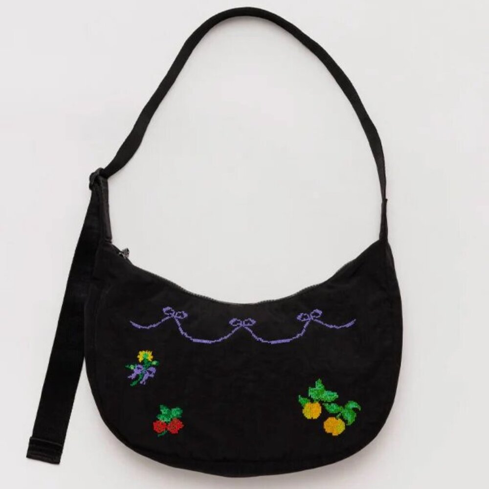NWT Baggu Crescent Bag Medium - Cross Stitch